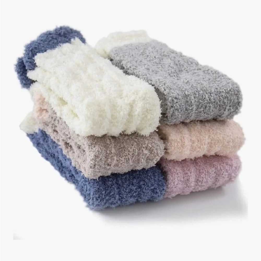 6 Warm Socks